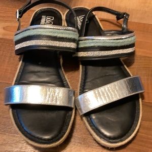 Modellista strappy flats sandals size 10M
